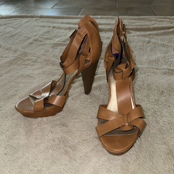 Guess Shoes - Tan heels by the brand Guess. Size 8 1/2.